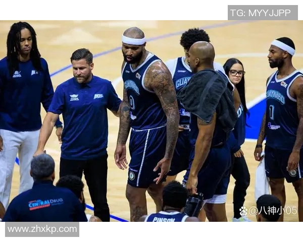 76人对决热火激战正酣球星表现引发球迷热议与期待